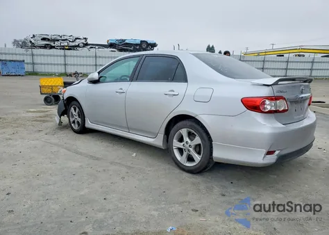 2011 Toyota Corolla Base z USA, uszkodzony, nr VIN 2T1BU4EE6BC716418